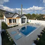 Tugba 빌라